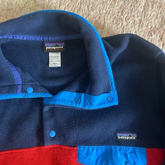 Vintage Patagonia Red and Blue Fleece Pullover - Picture 2 of 2